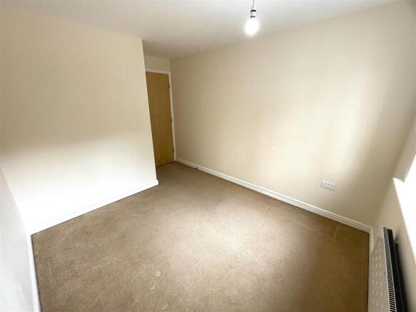 2 bed Apartment for sale Image 10