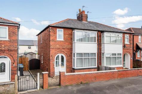 Ash Grove, Chorley