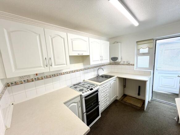 1 bed Ground Flat for sale Image 4