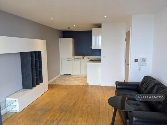 Living Room / Kitchen