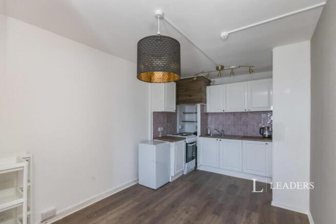 Lounge-Kitchen