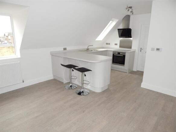 OPEN PLAN LIVING ACCOMMODATION