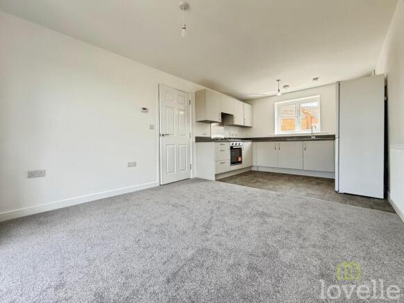 Kitchen / Lounge