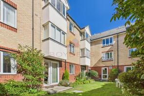 22, Maldon Court, Maldon Road, Colchester CO3 3AH
