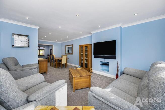 Living/Dining Room