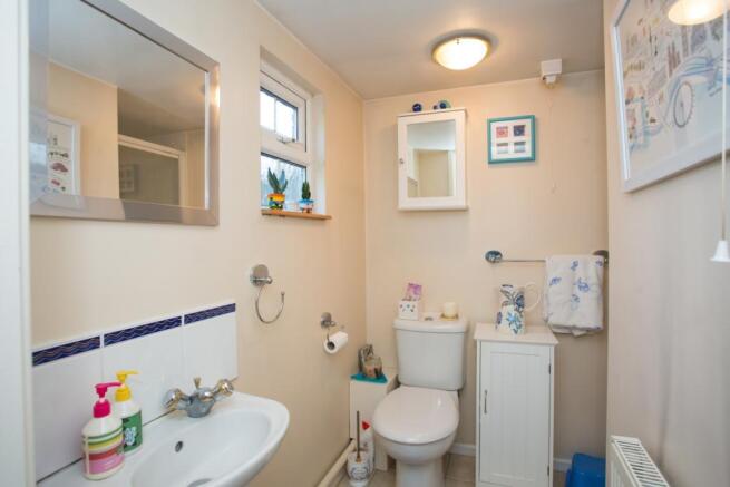 Shower/ Cloakroom
