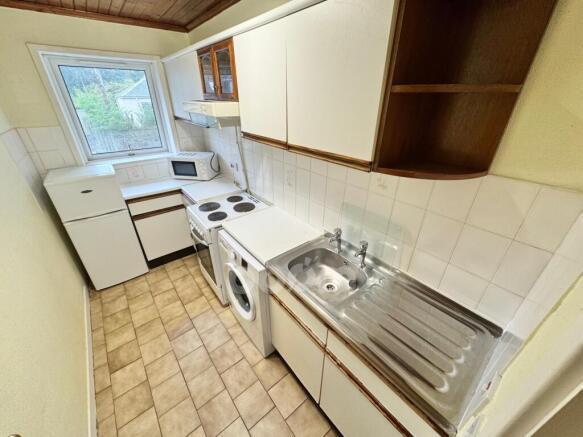 Mary Street, Paisley kitchen pic