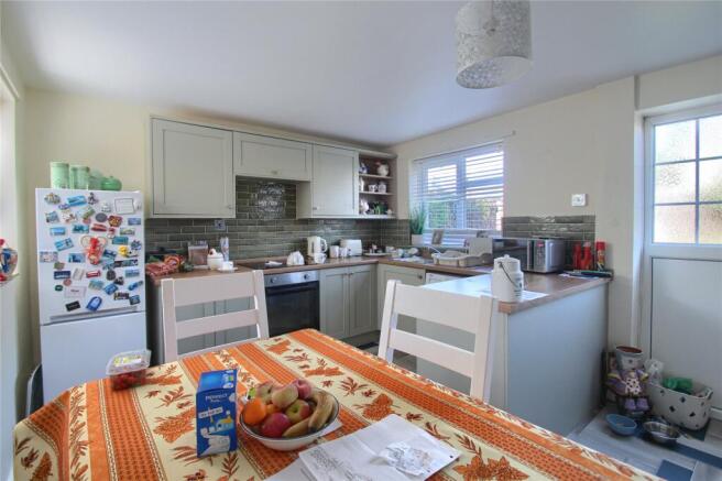 4 bed Detached for sale Image 7