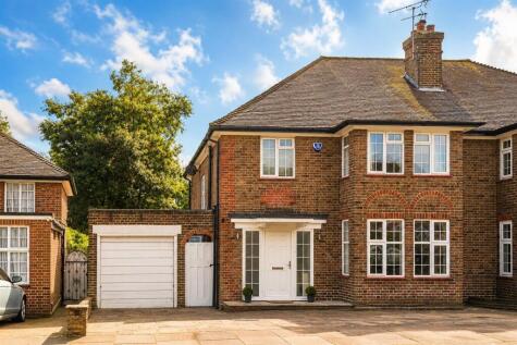 Fairview Way, Edgware, Middlesex, HA8 8JE