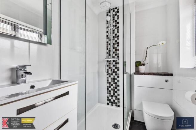 En Suite.