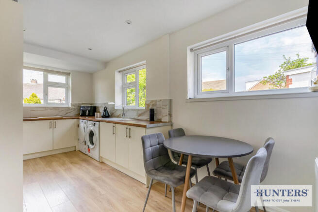 3 bed Semi-Detached Bungalow for sale Image 6