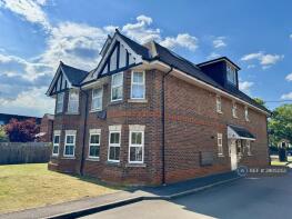 3, Rockley Court, The Green, Theale, Reading RG7 5JG