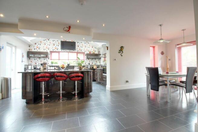 Kitchen Diner