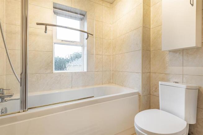 Byewaters - Bathroom.jpg