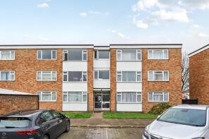 5, 50 Chandler Court, Tolworth Rise South, Surbiton KT5 9NN