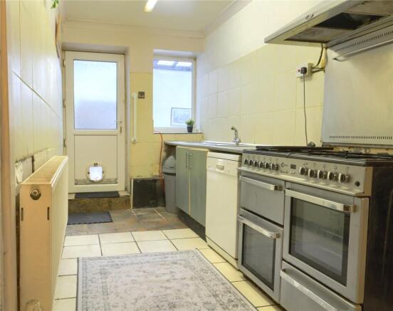 2 bed Flat for sale Image 9