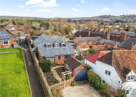 Eastholme, Blowhorn Street, Marlborough SN8 1BU