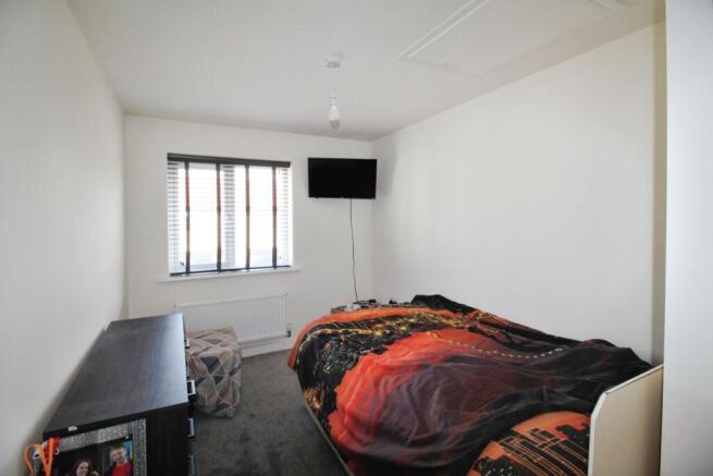 2 bed Apartment for sale Image 12