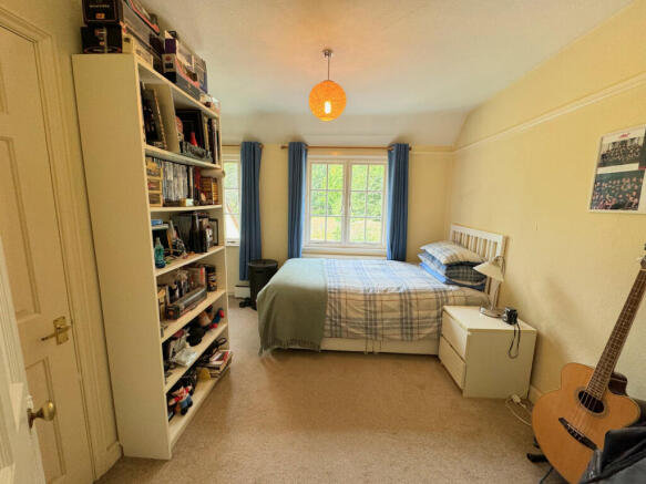 Photo 18