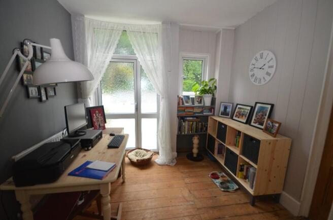 Photo 12