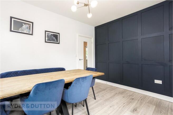 4 bed Semi-Detached for sale Image 9