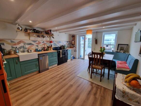 Kitchen  / dining room