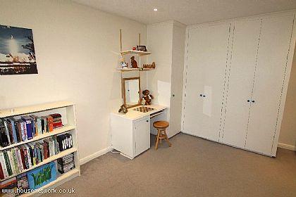 Photo 31