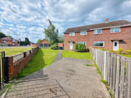 242, Carlton Road, Athersley South, Barnsley S71 2AZ