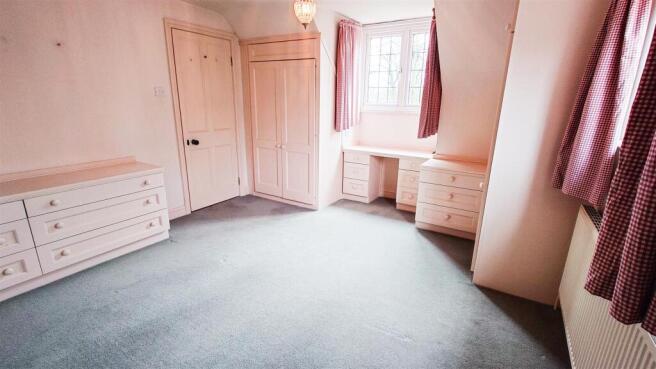3 bed Detached Bungalow for sale Image 11