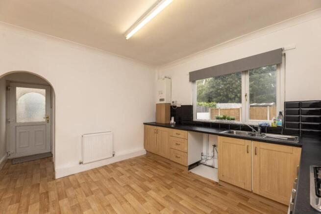 3 bed Semi-Detached for sale Image 5