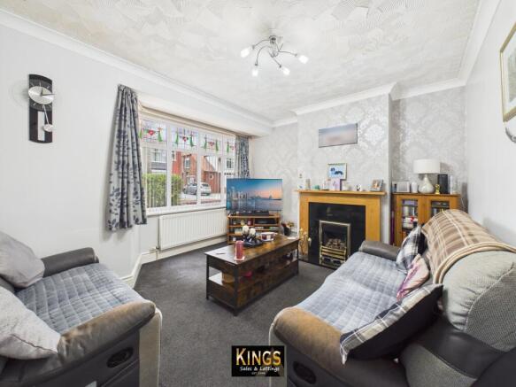 3 bed Semi-Detached for sale Image 8