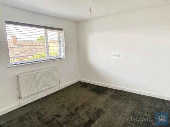 3 bed Semi-Detached for sale Image 8