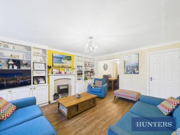 3 bed Semi-Detached for sale Image 4
