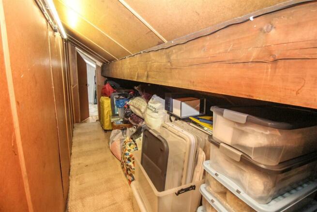 Eves Storage