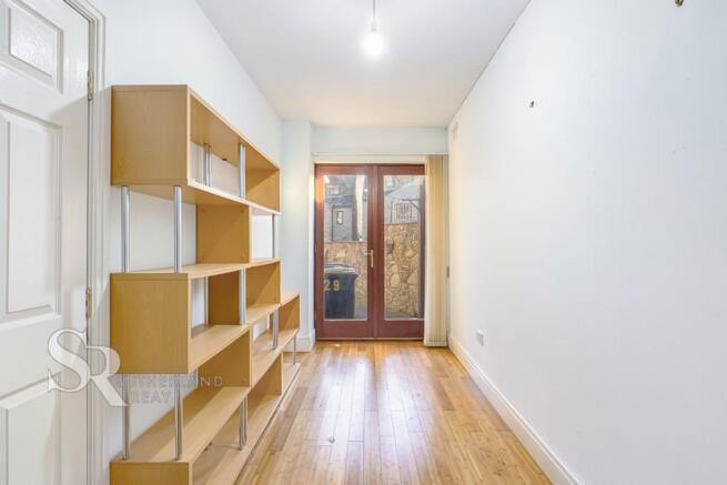Bedroom/Office
