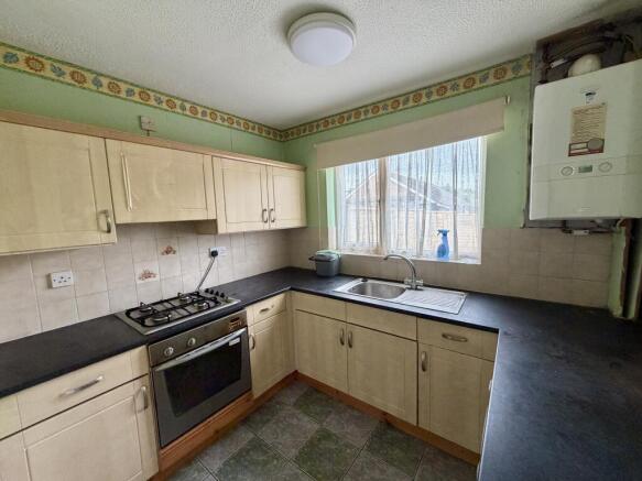 Newton Place, Normoss, Lancashire photo 4