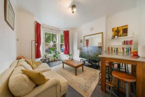 19, Moray Road, London N4 3LD