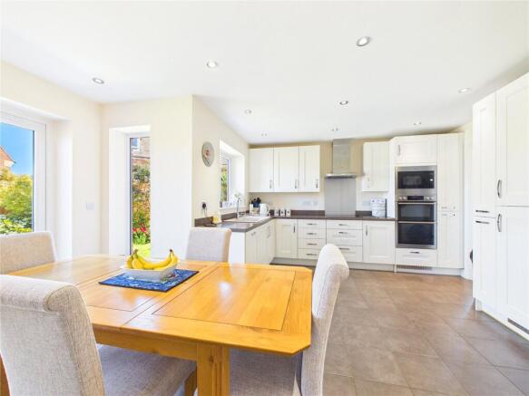 Austin Drive, Copcut, Droitwich Spa, Worcestershire, WR9 photo 4