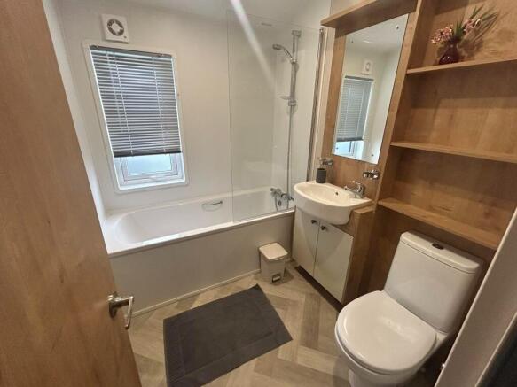 3 bed Lodge for sale Image 11