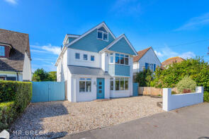 72, Baring Road, Bournemouth BH6 4DT