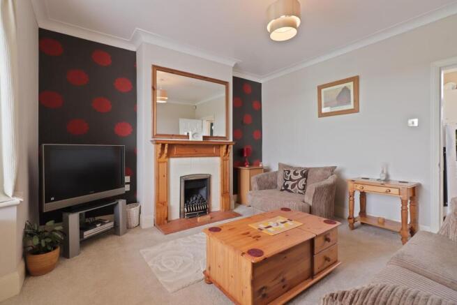 2 bed Semi-Detached for sale Image 7