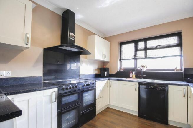 Fitted Kitchen