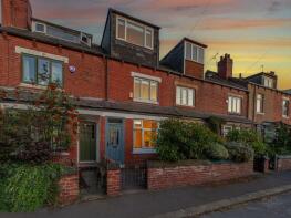 23, Chandos Terrace, Gledhow, Leeds LS8 1QT