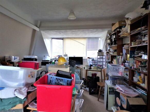 Flat five - lounge