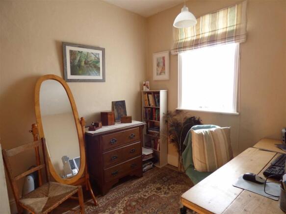 BEDROOM 3
