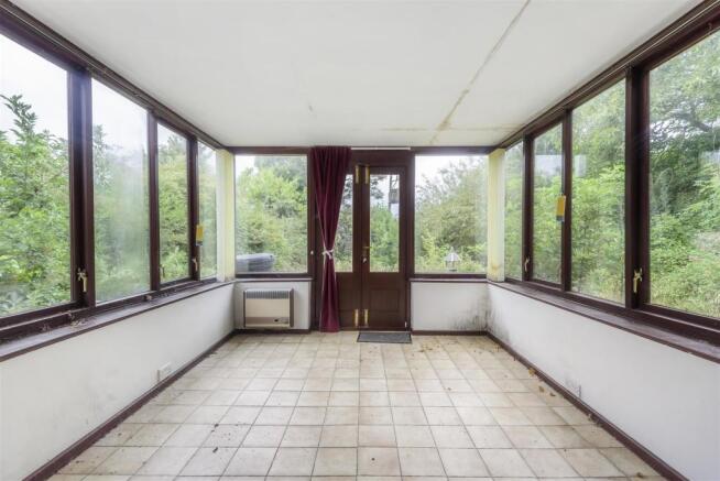 31 Lower Road - Conservatory.jpg
