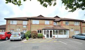 38, Amberley Court, Freshbrook Road, Lancing BN15 8DS