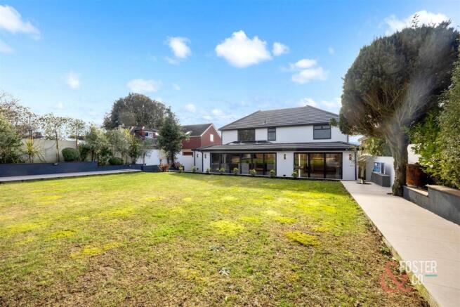 Meadow Close, 7-055.jpg