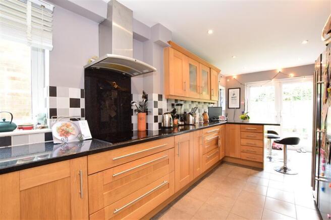 Kitchen / Breakfast Room