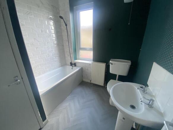 2 bed Terraced for sale Image 10